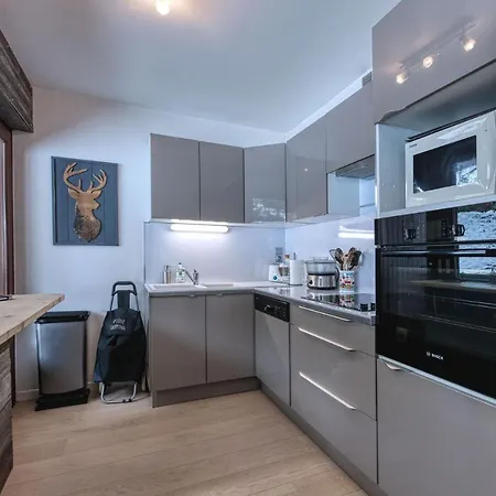 Immobilier De Montagne - La Collection - Verdoyant Apartment Megeve